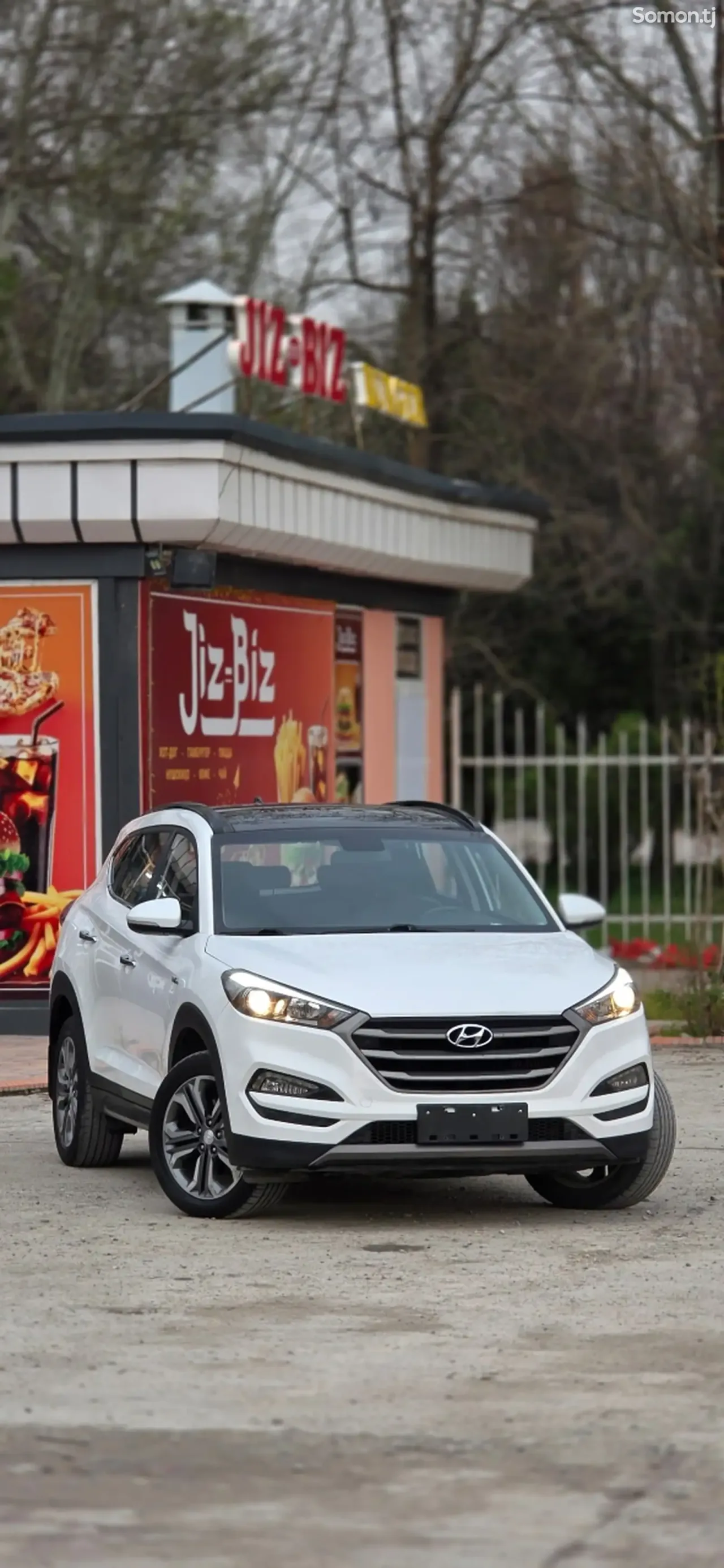Hyundai Tucson 2016 · 1.6 AT