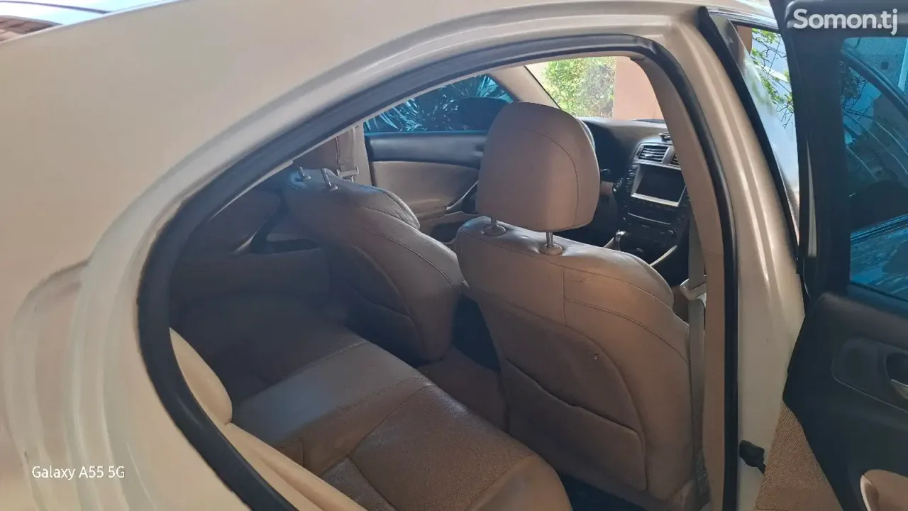 Lexus IS series 2007 · 2.5 AT