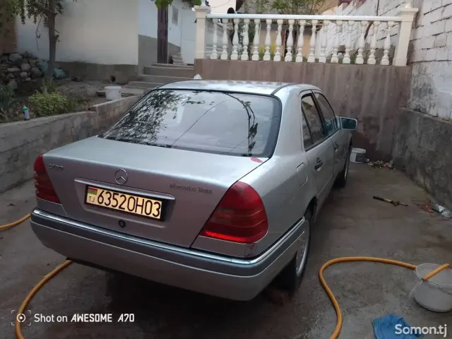 Mercedes-Benz C class 1994 · 1.8 MT