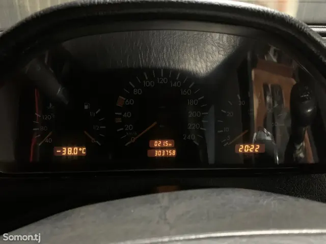 Mercedes-Benz C class 1999 · 1.8 MT