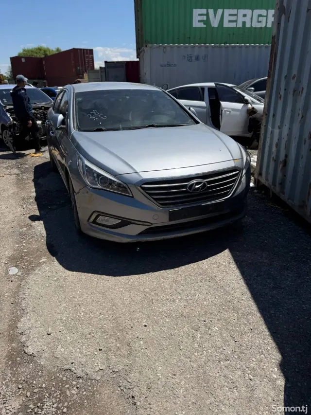 Hyundai Sonata 2014 · 2.0 AT