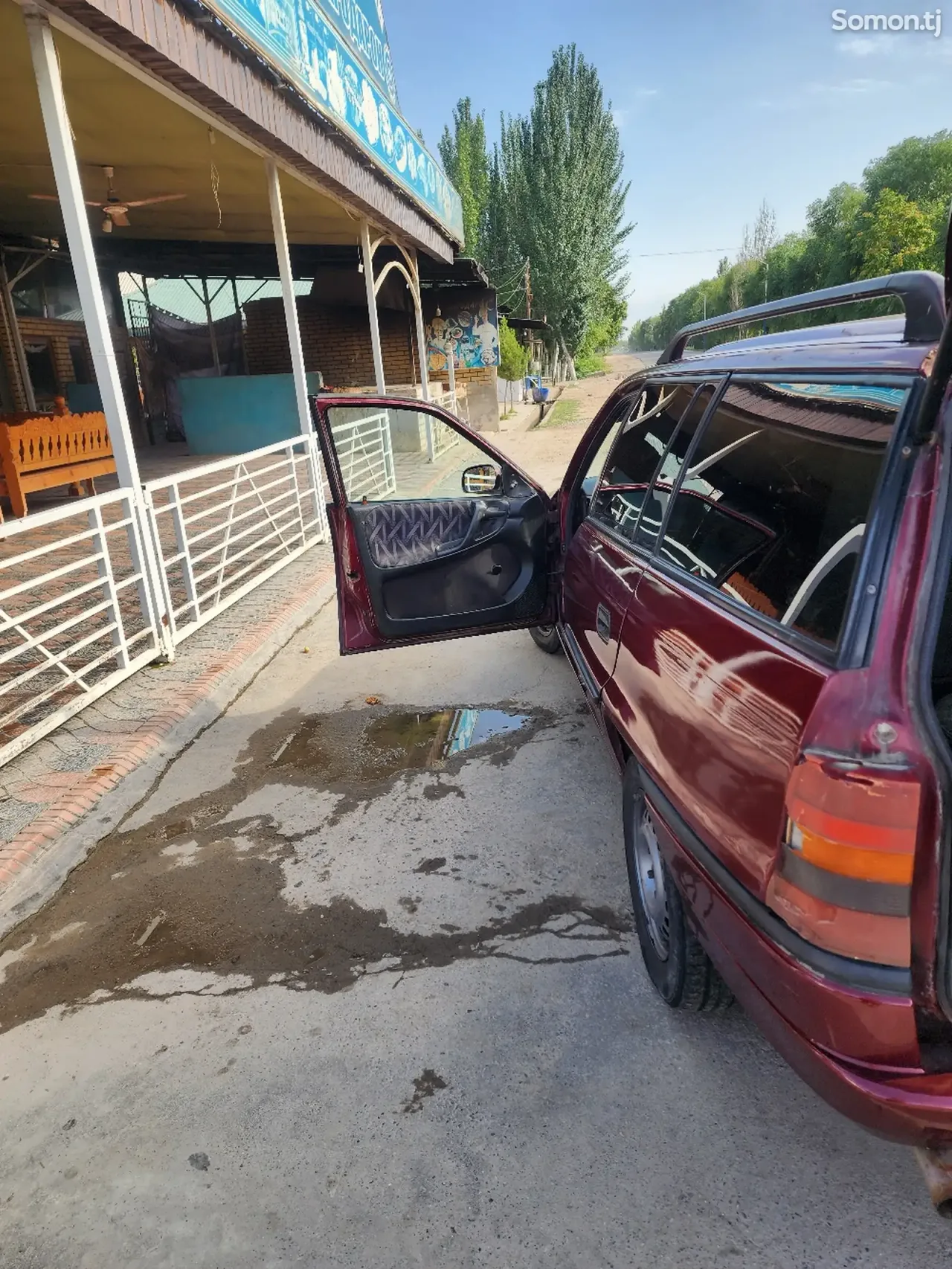 Opel Astra F 1995 · 1.6 MT