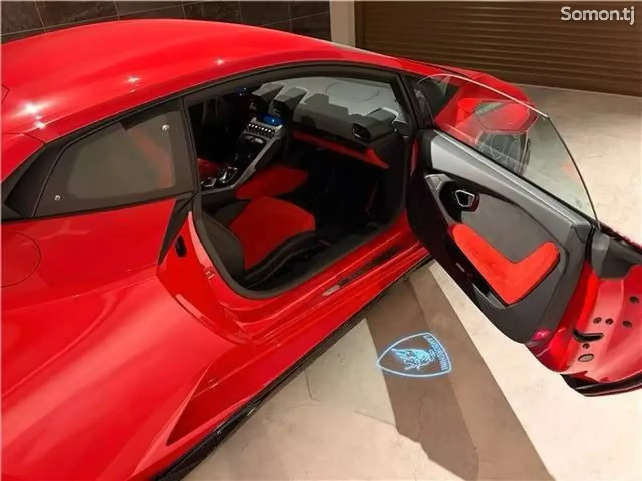 Lamborghini Urus 2017 · 5.2 AMT