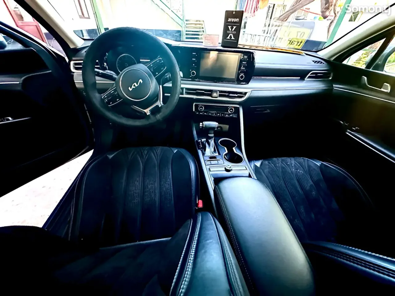 Kia K5 2021 · 1.6 AT