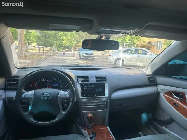 Toyota Camry 2011 · 3.5 AT