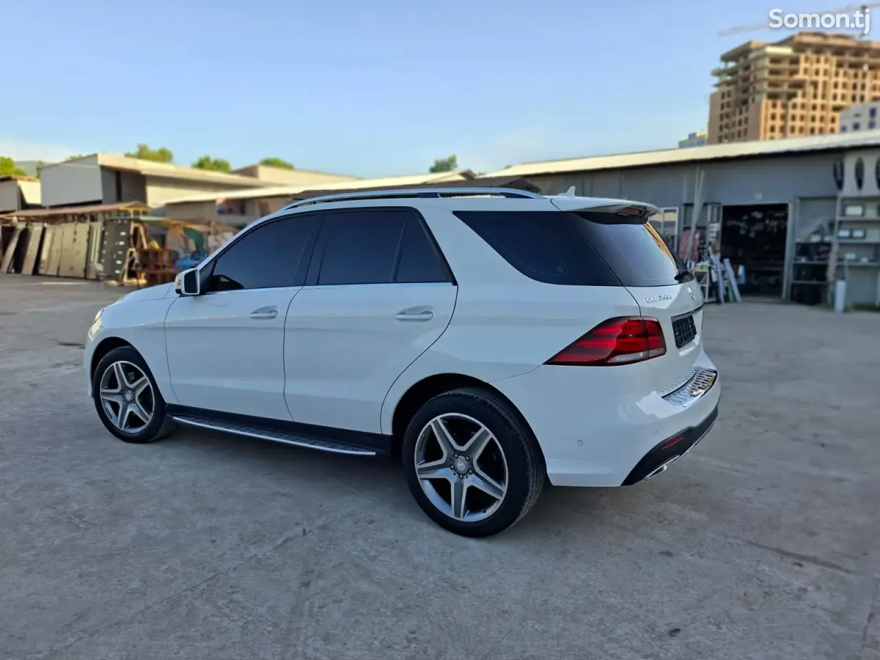 Mercedes-Benz GLE class 2017 · 4.5 AT