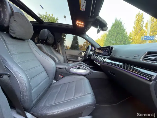 Mercedes-Benz GLS 2025 · 4.5 AT