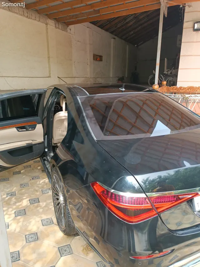 Mercedes-Benz S class 2007 · 5.5 AT