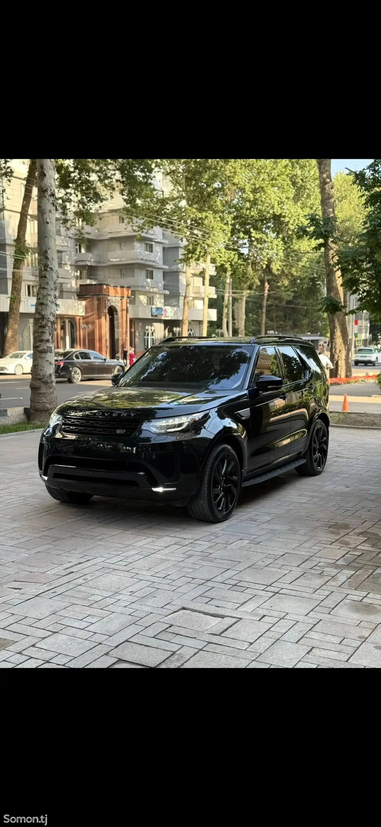 Land Rover Discovery 2018 · 3.0 AT