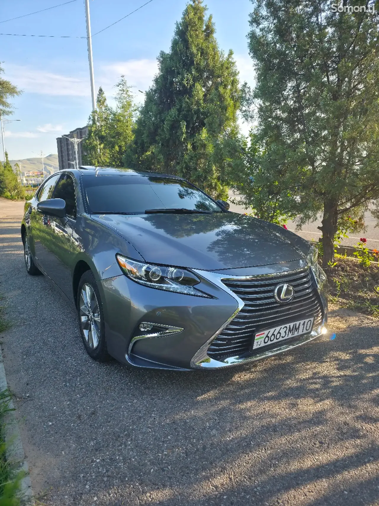 Lexus ES series 2014 · 3.0 AT