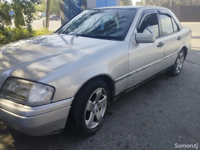 Mercedes-Benz C class 1994 · 1.8 MT