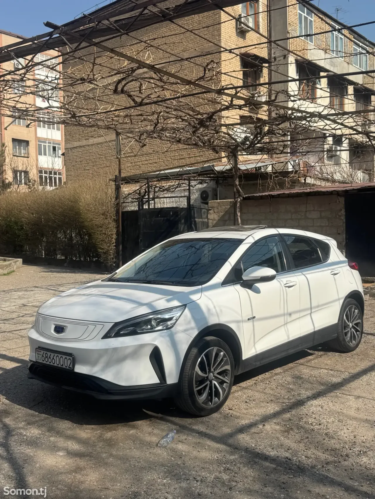 Geely Emgrand 2019 · AT