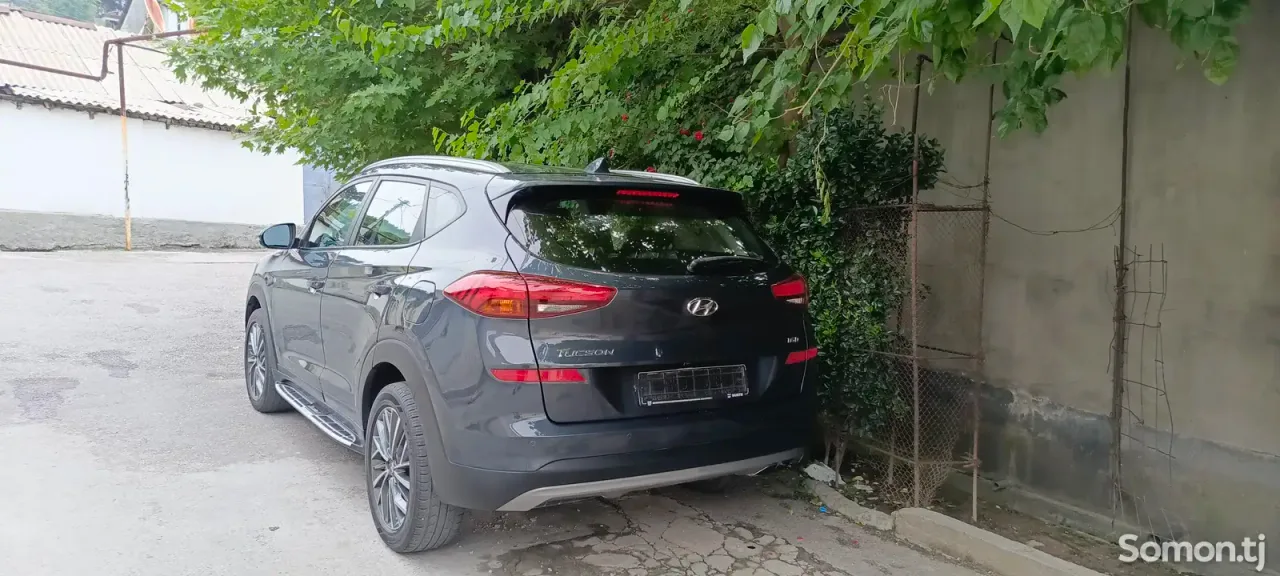 Hyundai Tucson 2019 · 1.6 AT
