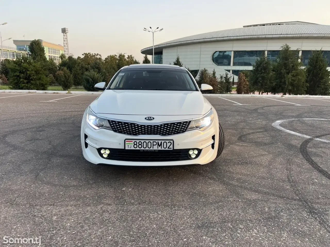 Kia K5 2016 · 1.7 AT