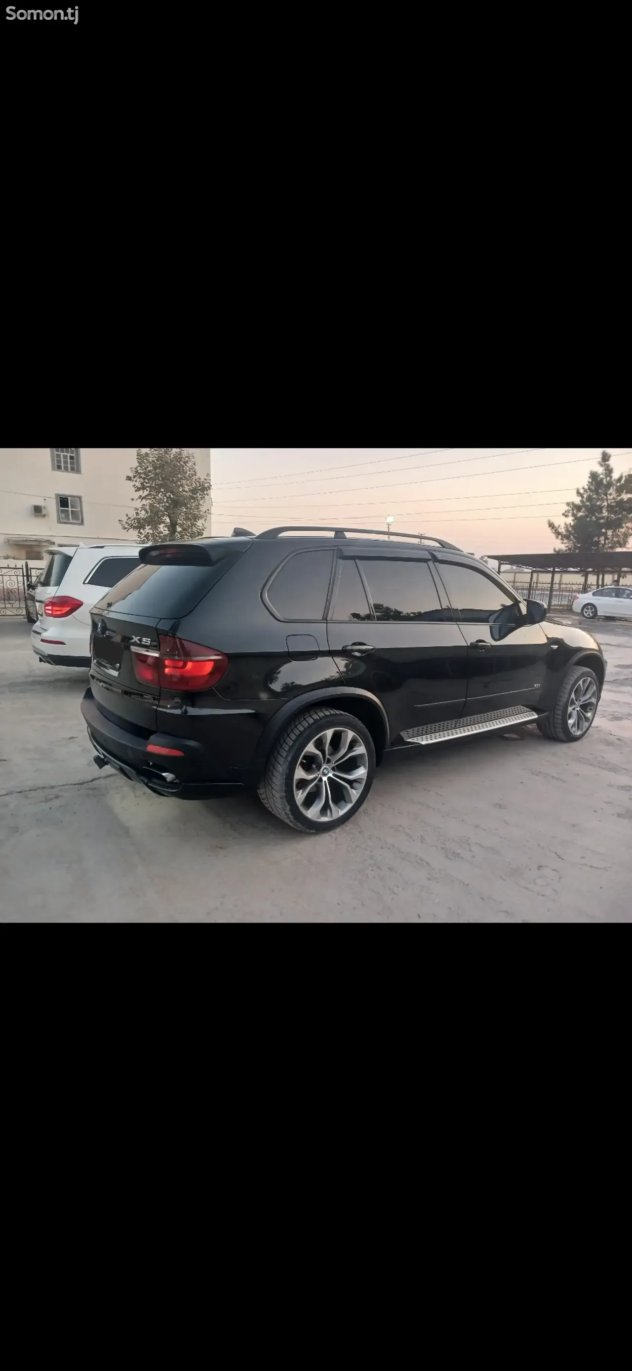 BMW X5 M 2010 · 3.0 AT