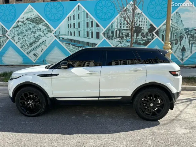 Land Rover Evoque 2013 · 2.2 CVT