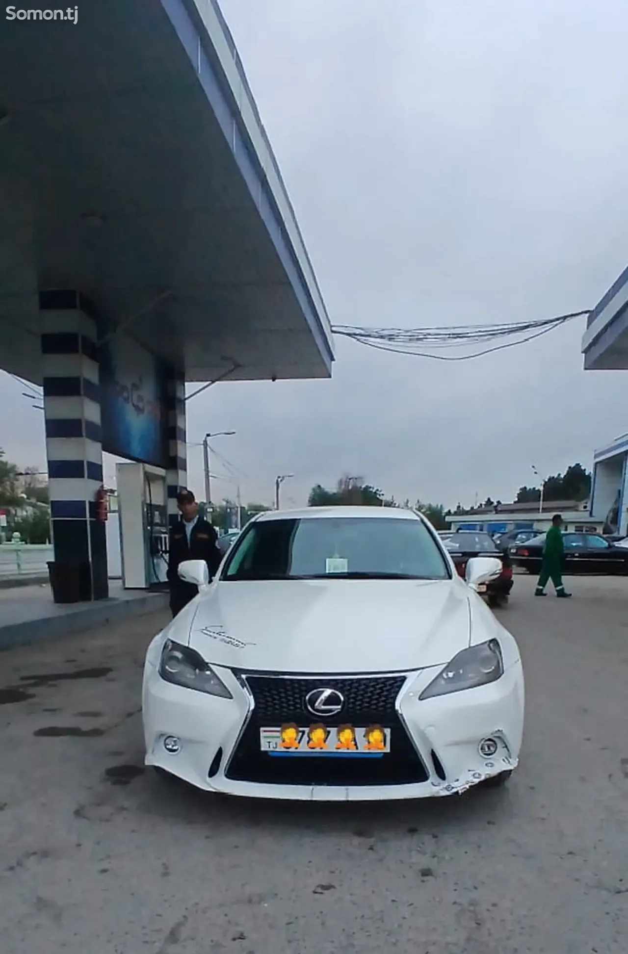 Lexus IS series 2011 · 2.5 AT
