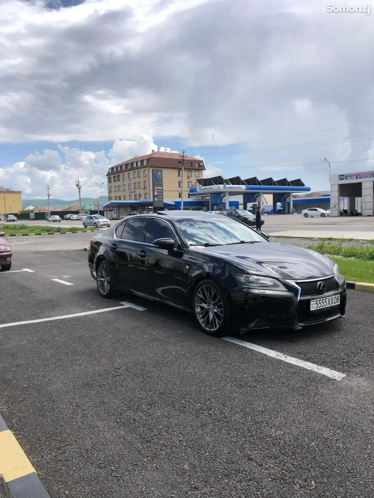 Lexus GS series 2013 · 3.5 AT