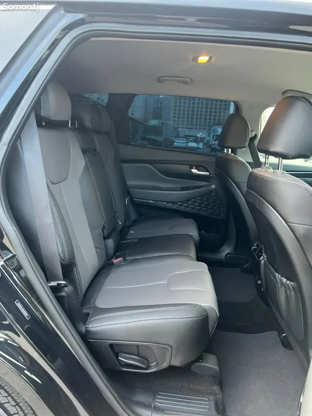 Hyundai Santa Fe 2021 · 2.5 AT