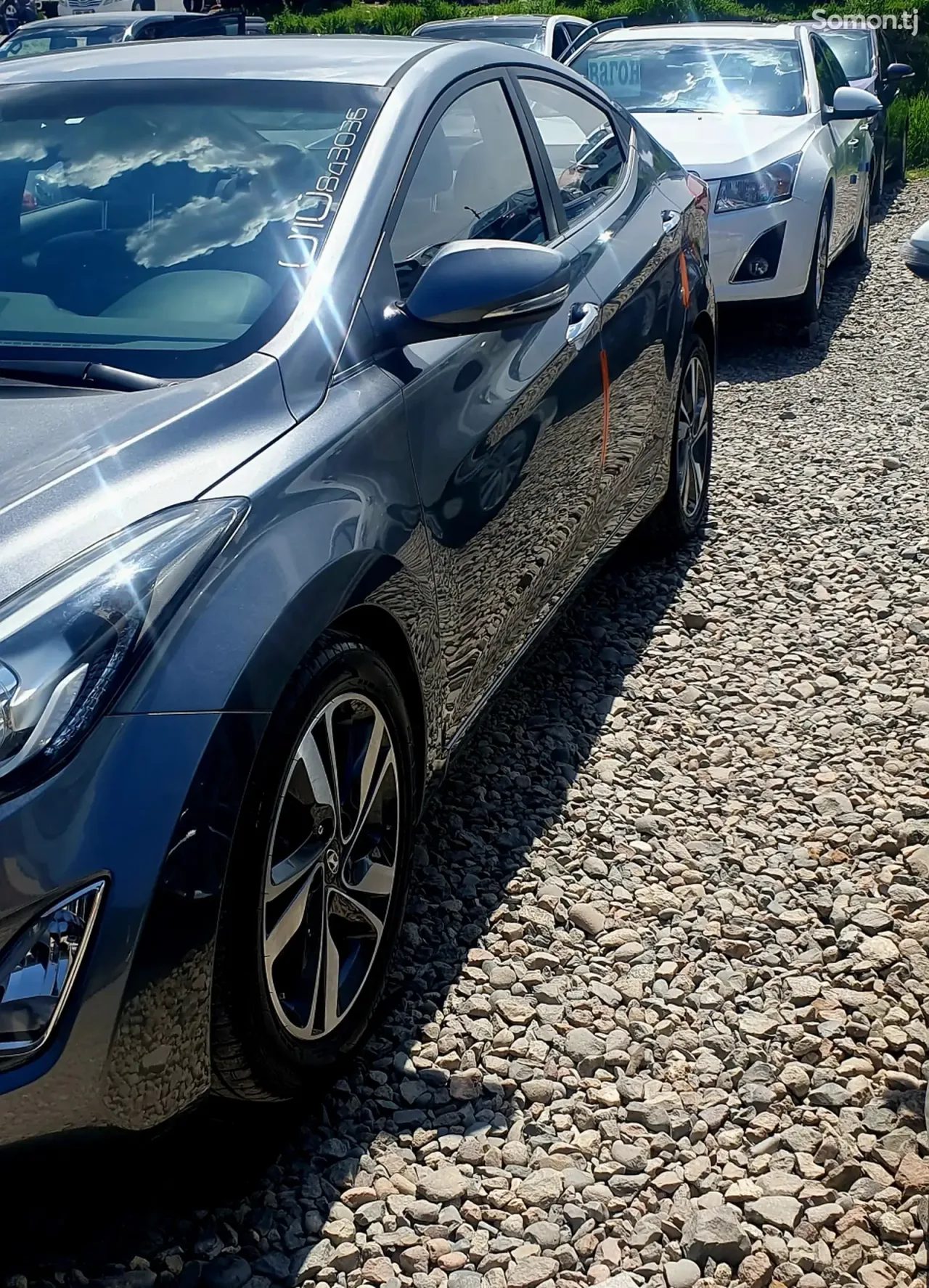 Hyundai Avante 2015 · 1.6 AT