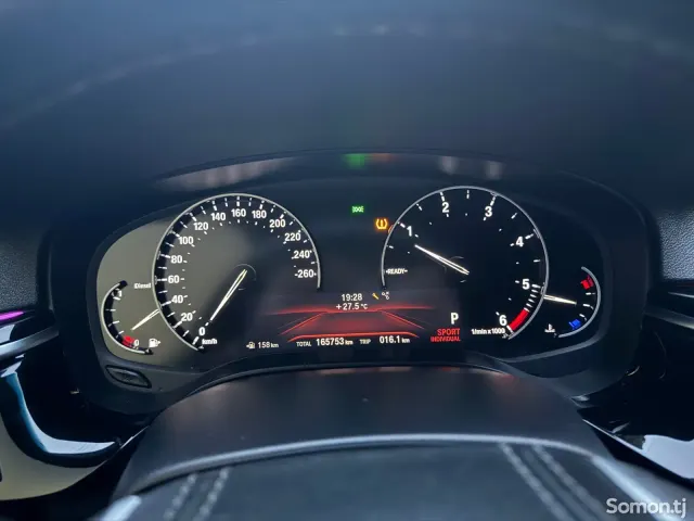 BMW 5 series 2019 · 2.0 AT
