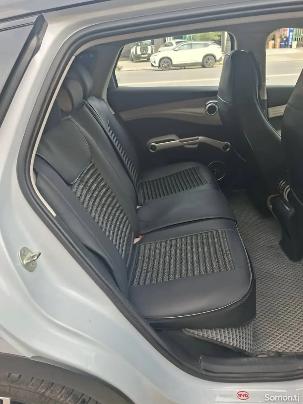 BYD Yuan Plus 2025 · 3.5 AT