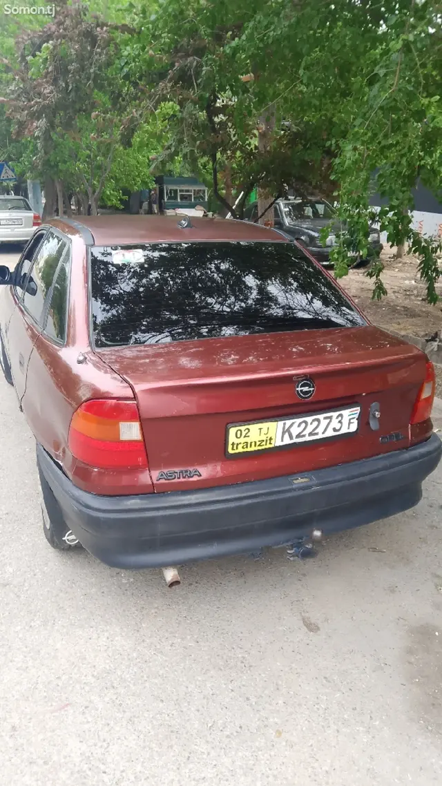 Opel Astra F 1993 · MT