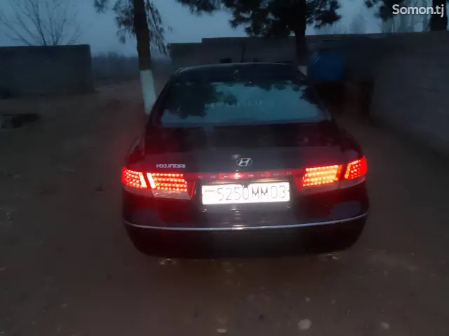 Hyundai Grandeur 2005 · 1.8 MT