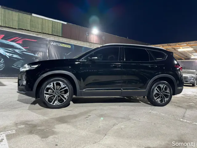 Hyundai Santa Fe 2018 · 2.0 AT