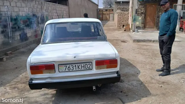 Lada (ВАЗ) 2107 2004 · 1.5 MT