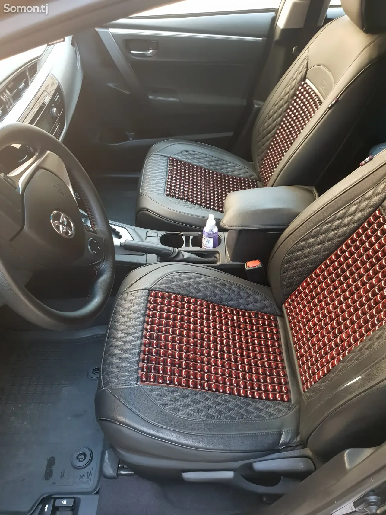 Toyota Corolla 2016 · 1.8 AT