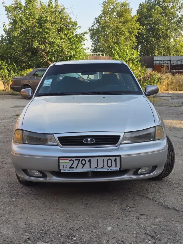Daewoo Nexia 1996 · 1.6 MT