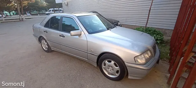 Mercedes-Benz C class 1998 · 1.8 MT