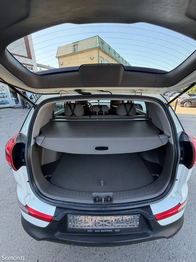 Kia Sportage 2012 · 2.0 AT
