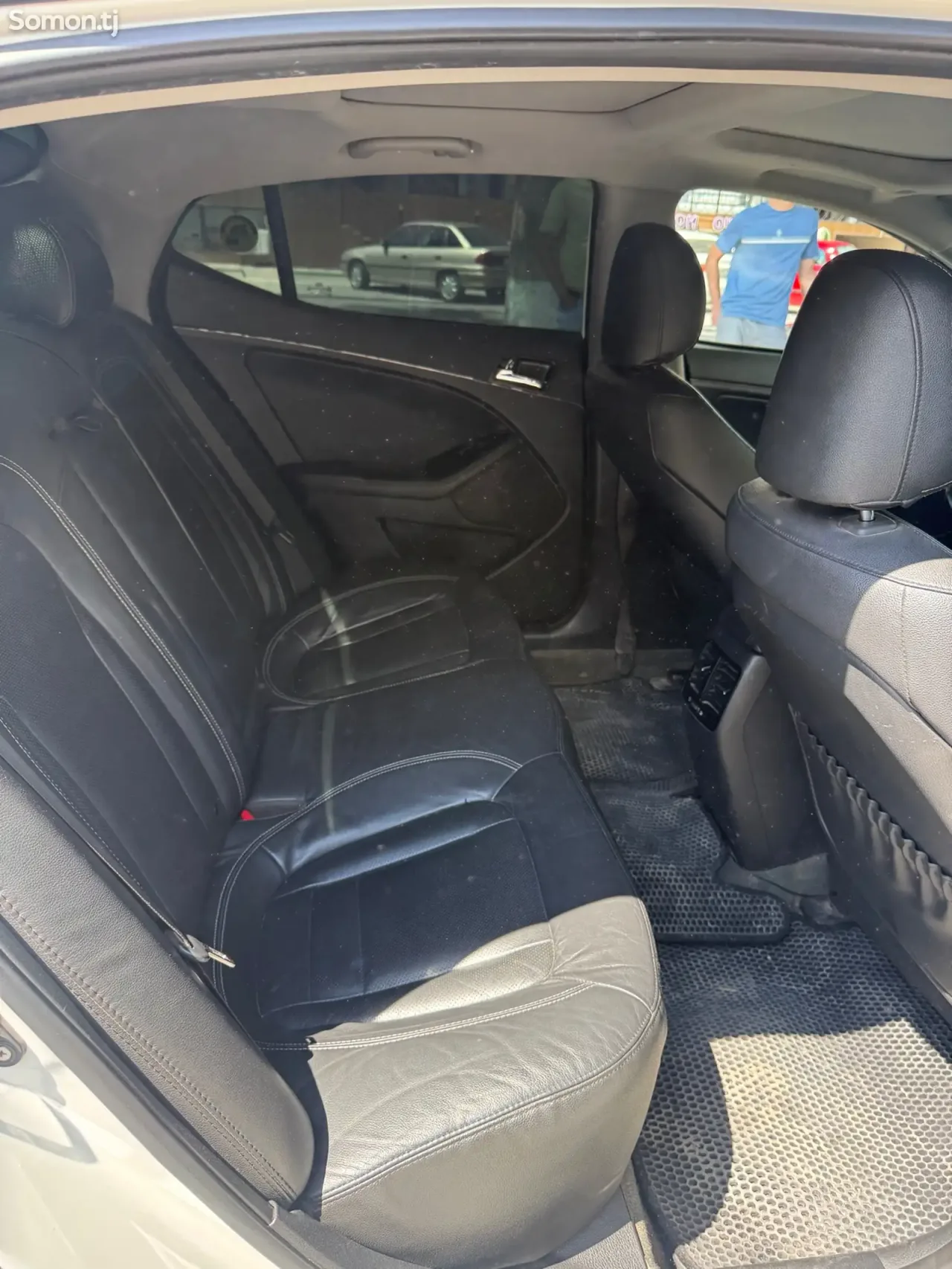 Kia K5 2026 · 2.0 AT