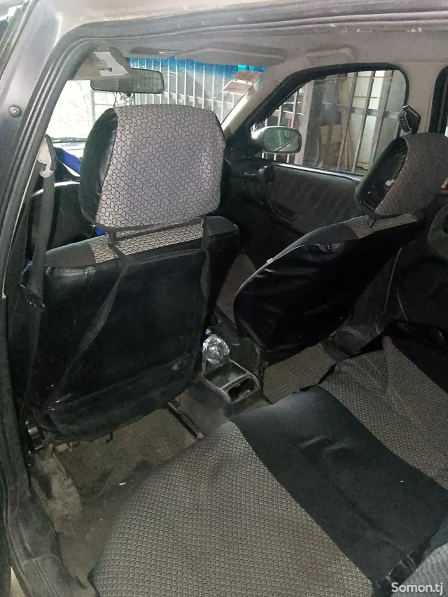 Opel Astra F 1999 · 1.6 MT