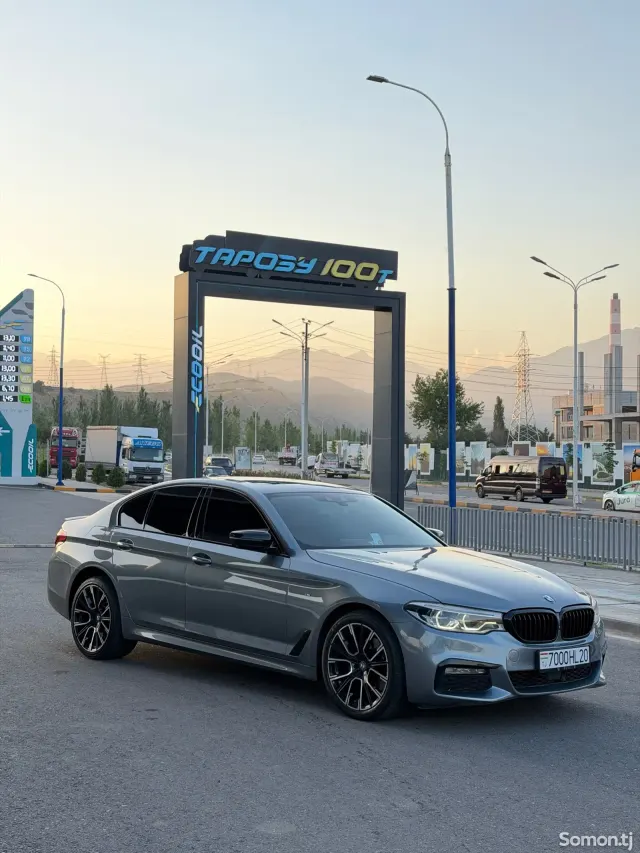 BMW 5 series 2017 · 2.0 AT