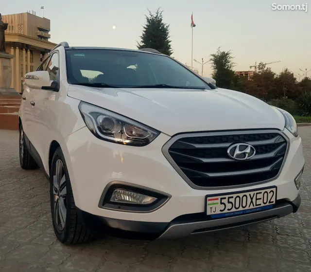 Hyundai Tucson 2014 · 2.0 AT