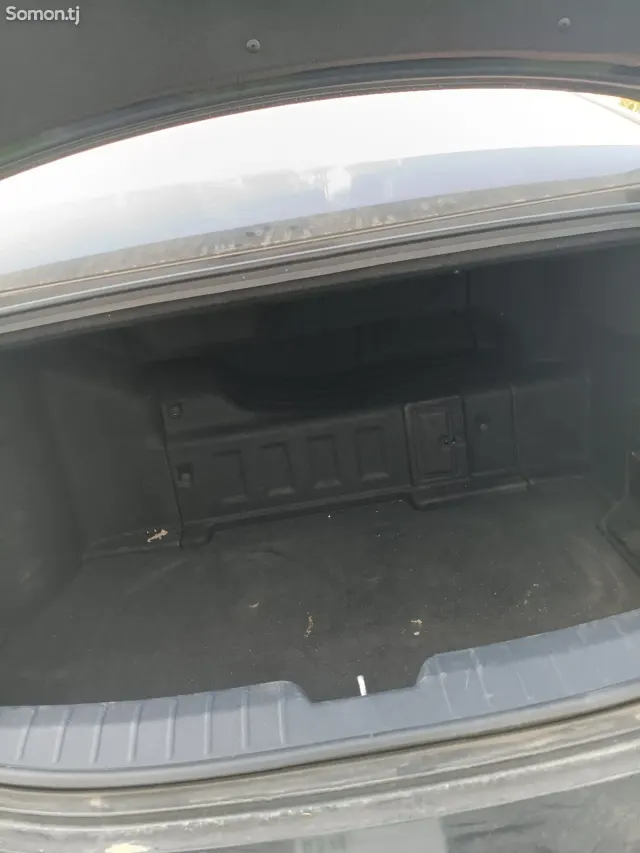 Hyundai Grandeur 2014 · 2.4 AT