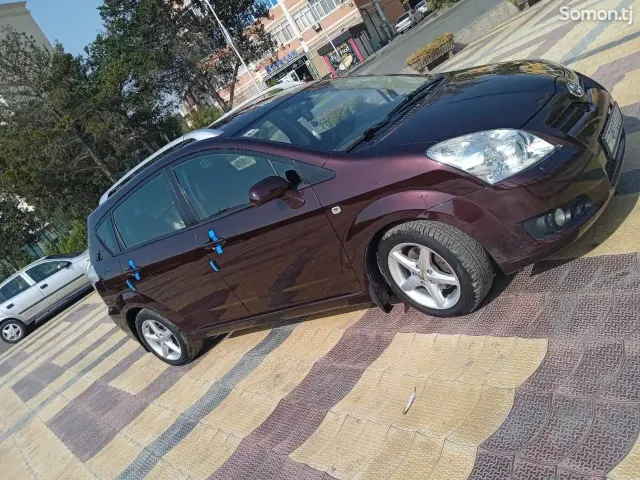 Toyota Corolla Verso 2008 · 1.8 MT