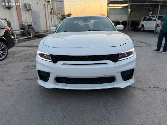 Dodge Charger 2016 · 3.6 AT