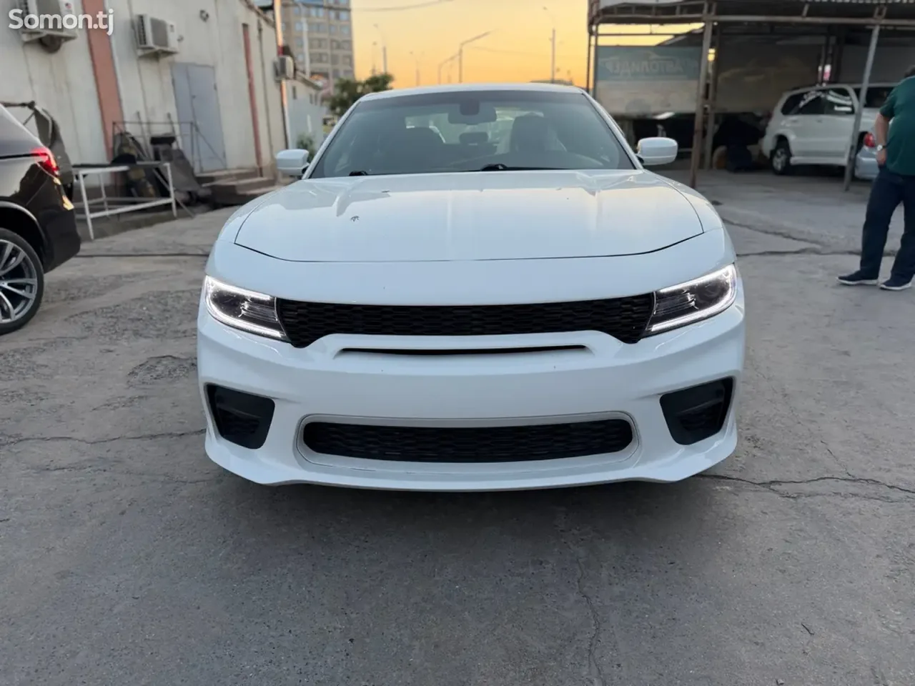 Dodge Charger 2016 · 3.6 AT