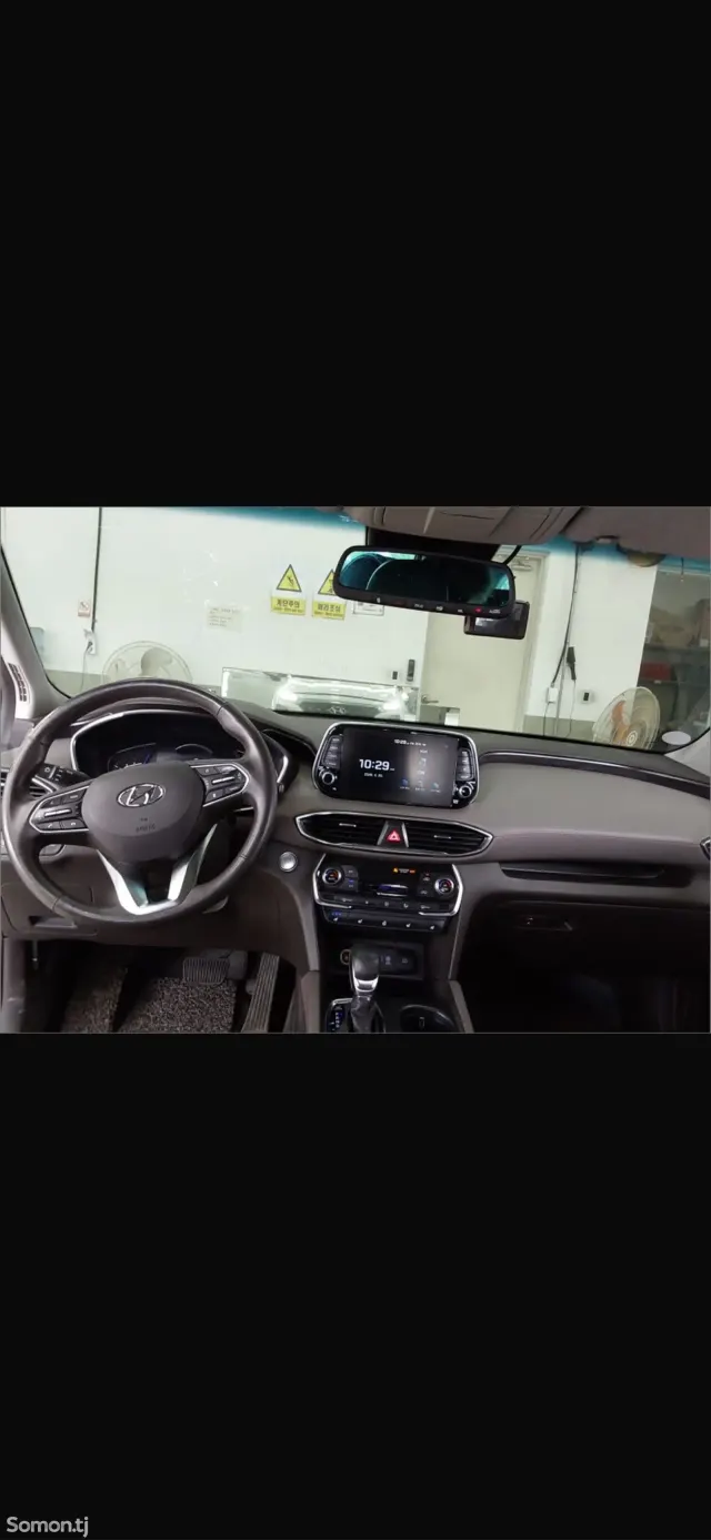 Hyundai Santa Fe 2018 · 2.0 AT