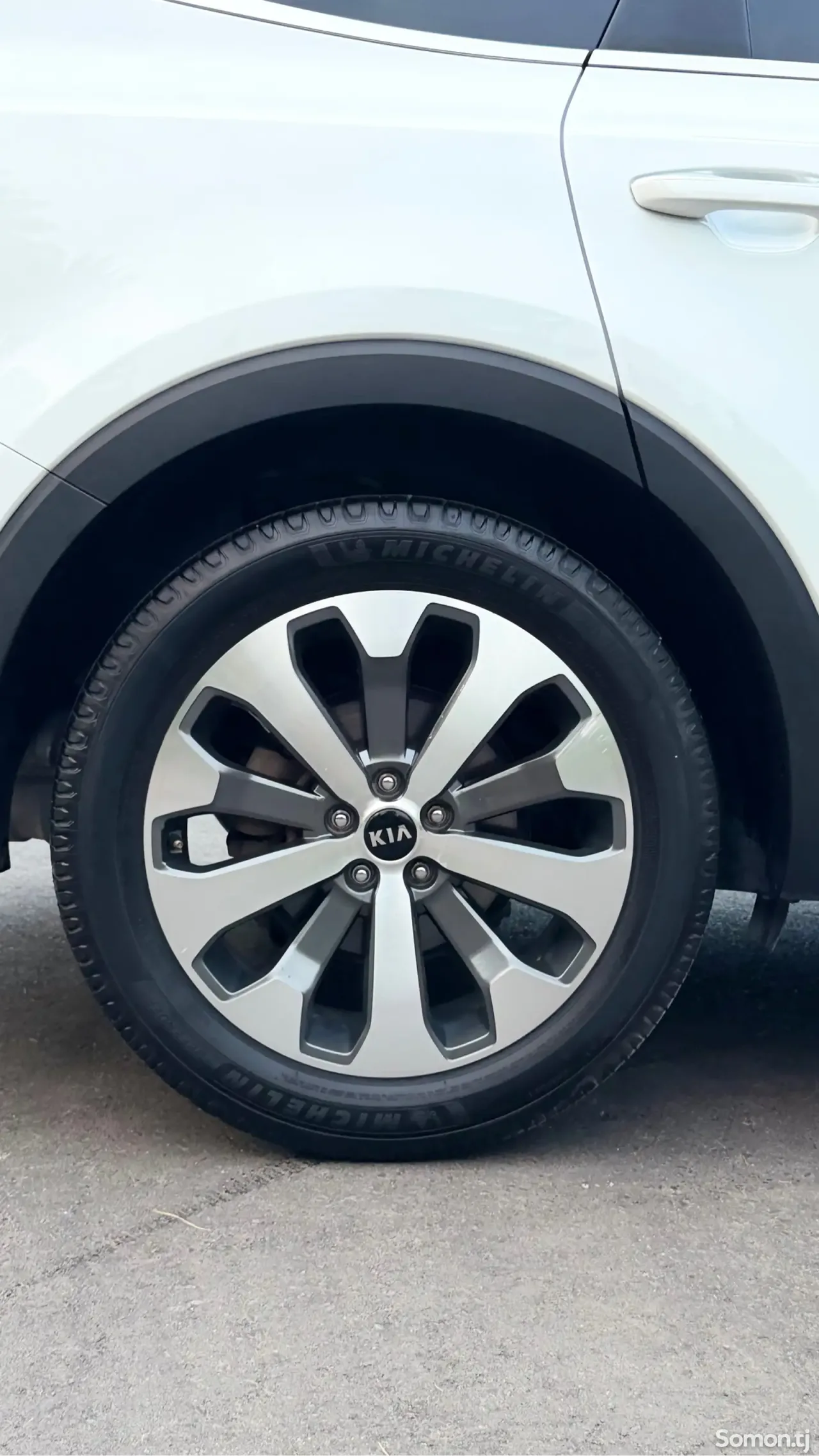 Kia Telluride 2020 · 3.8 AT