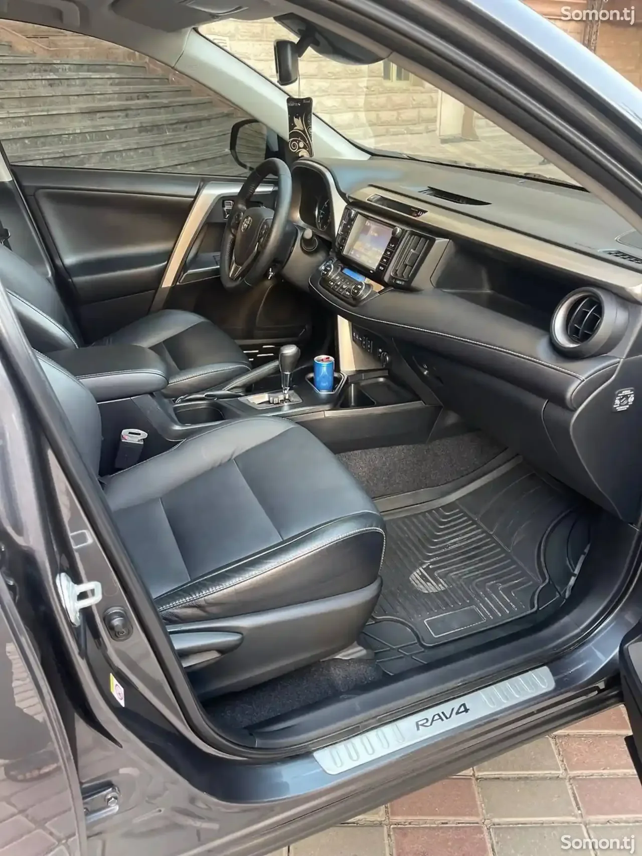 Toyota RAV 4 2017 · 2.5 AT
