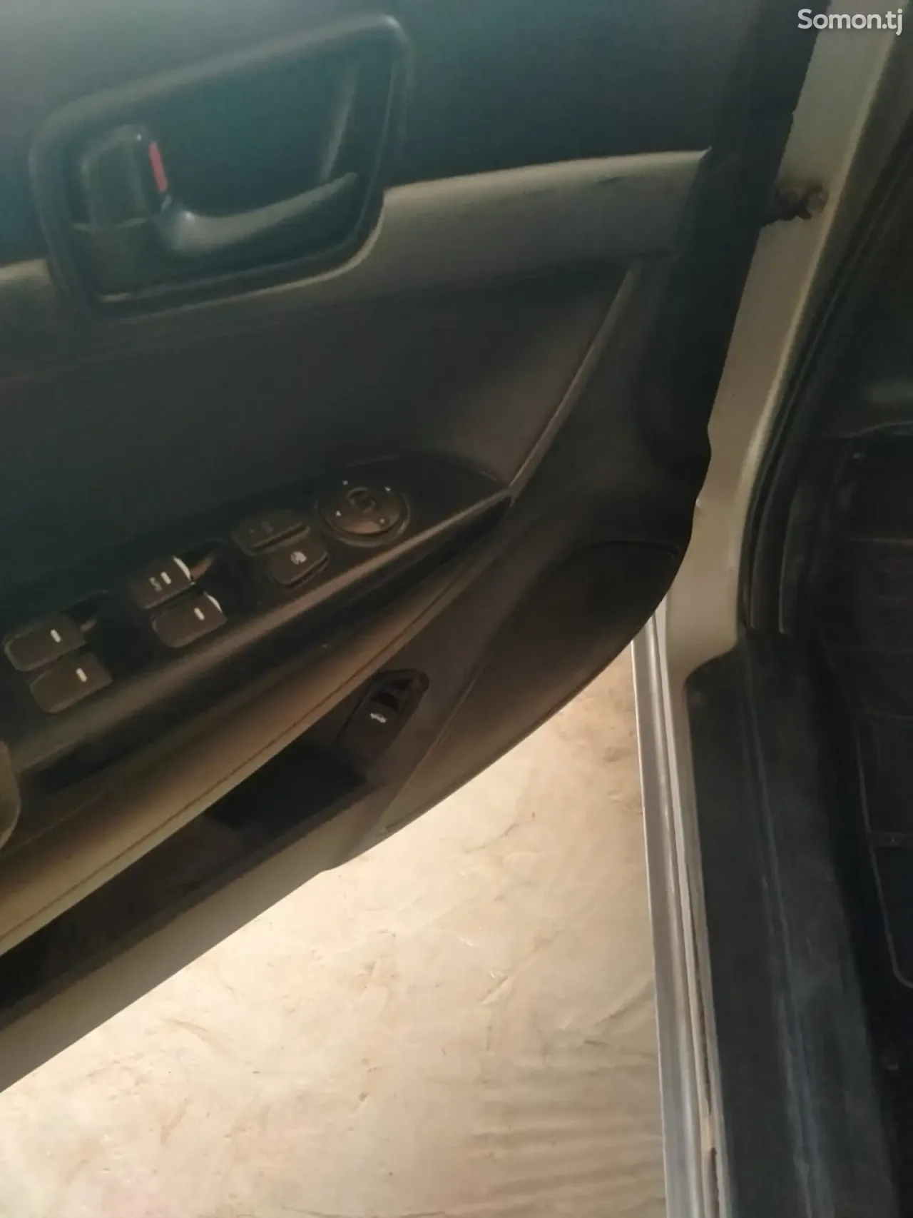 Hyundai Sonata 2008 · 2.0 MT
