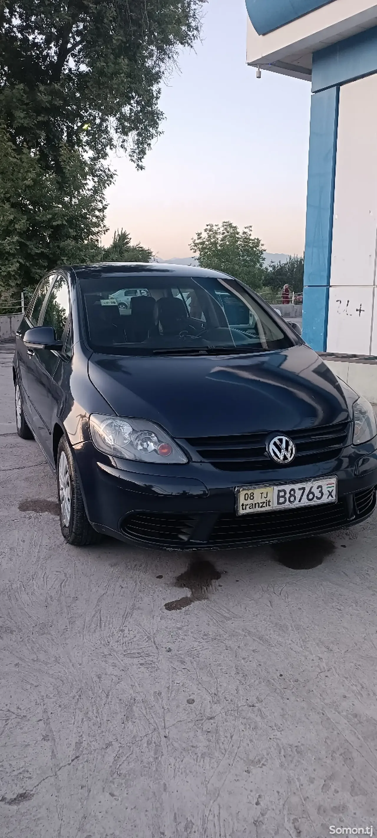 Volkswagen Golf 2006 · 1.4 MT