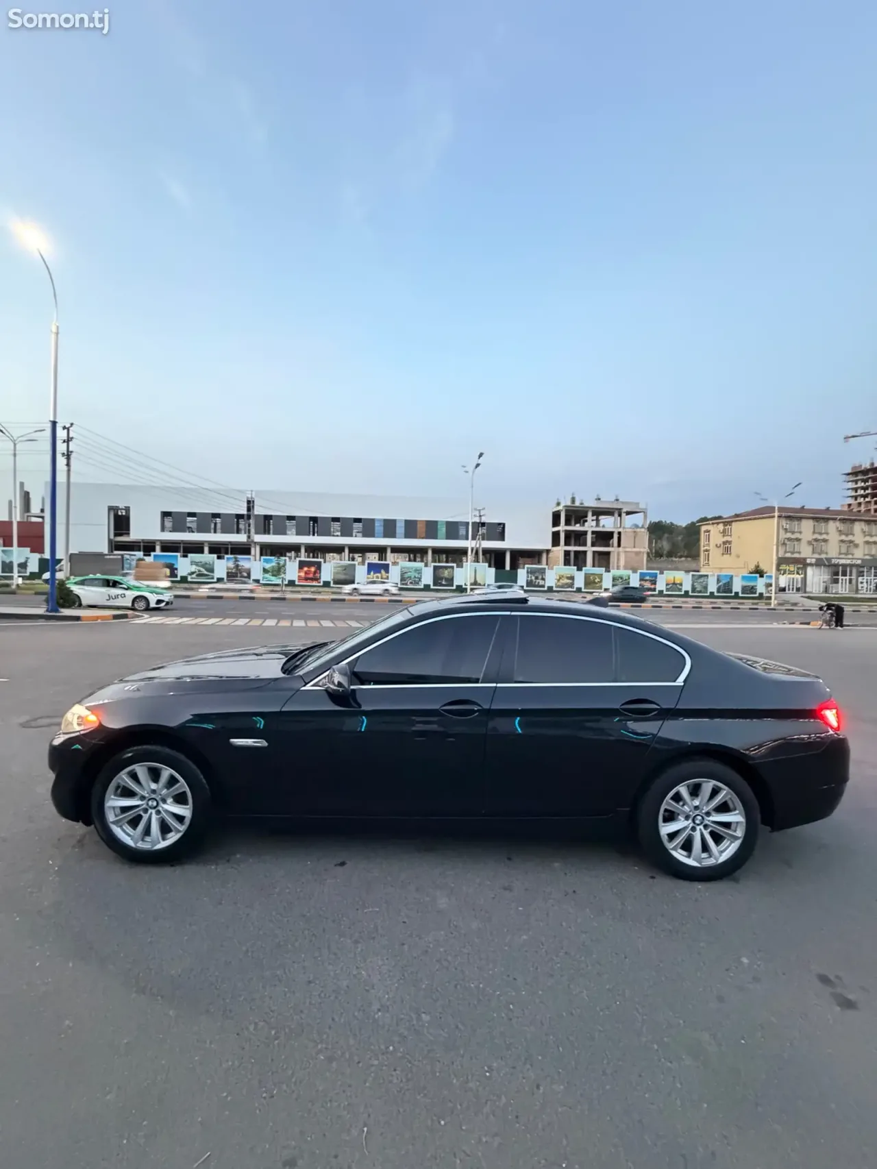 BMW 5 series 2013 · 2.0 AT
