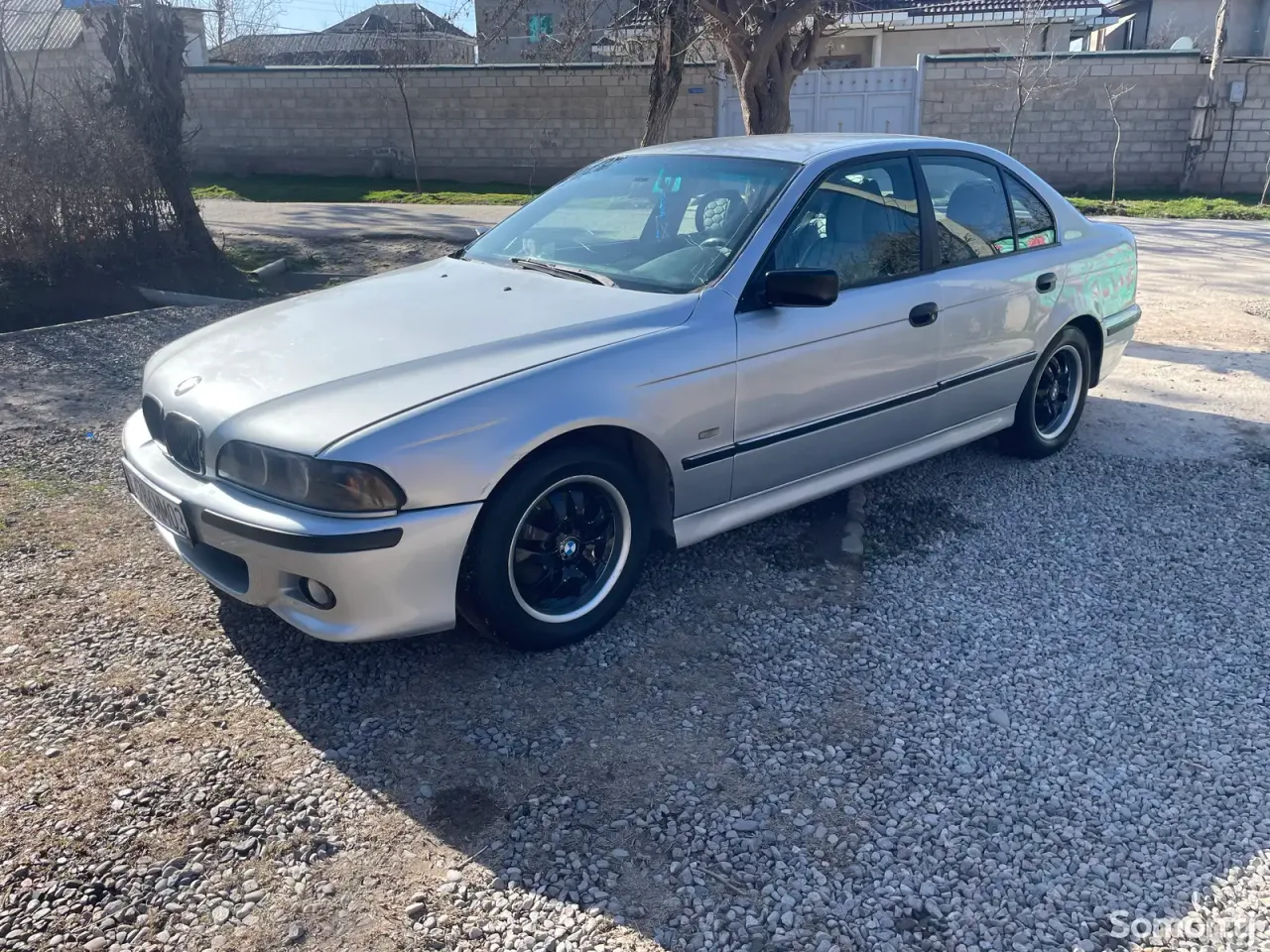 BMW 5 series 1996 · 2.0 MT