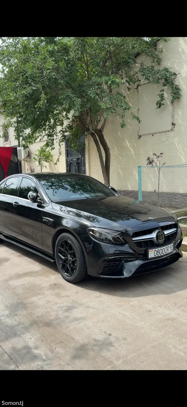 Mercedes-Benz E class 2017 · 2.0 AT